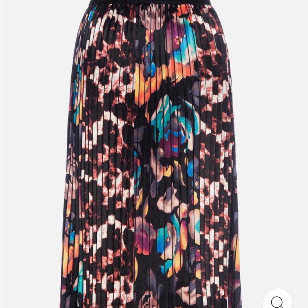 Le Superbe Electric Garden Pleated Skirt